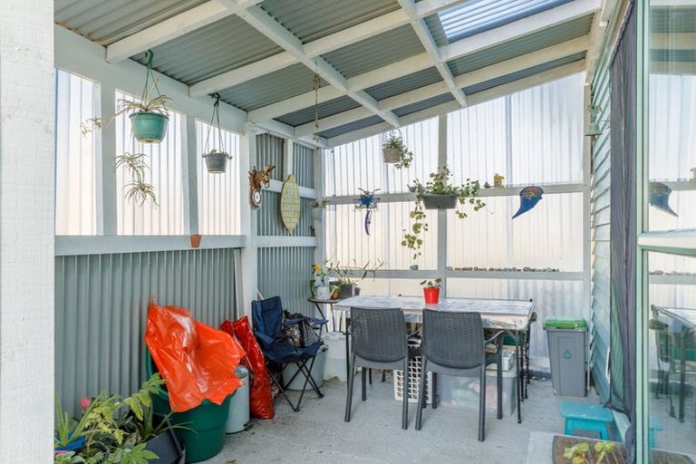 Photo of property in 2 Curtis Street, Hector, 7822