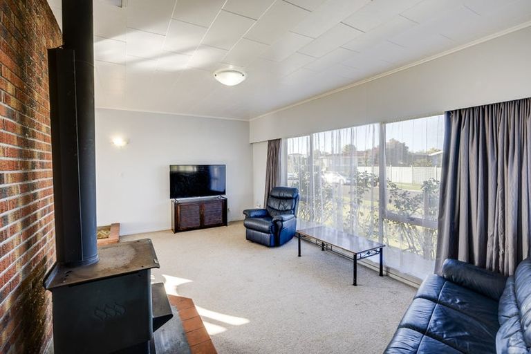 Photo of property in 4 Lyttelton Crescent, Tamatea, Napier, 4112