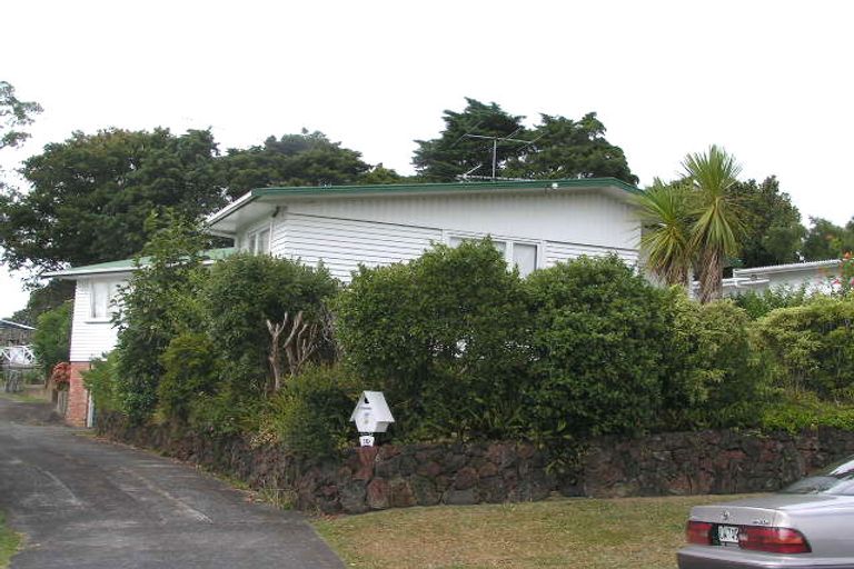 Photo of property in 2/10 Arrow Road, Forrest Hill, Auckland, 0620