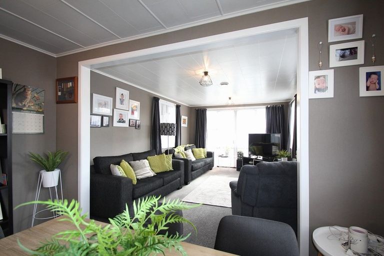 Photo of property in 112 Cordelia Street, Stratford, 4332