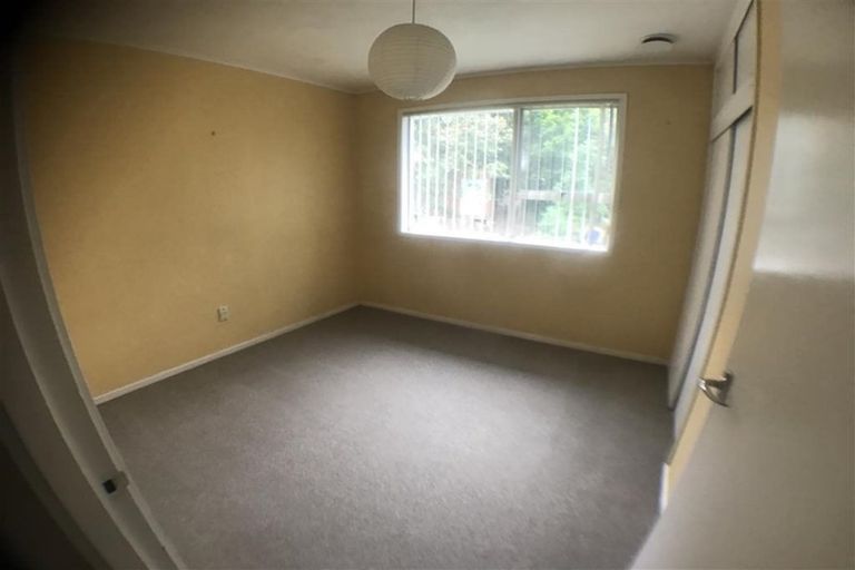 Photo of property in 77 Advene Road, Cockle Bay, Auckland, 2014