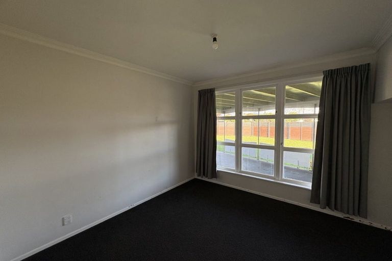 Photo of property in 587 Queen Street East, Levin, 5510