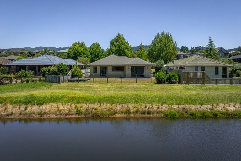 Photo of property in 17 Uretara Drive, Katikati, 3129