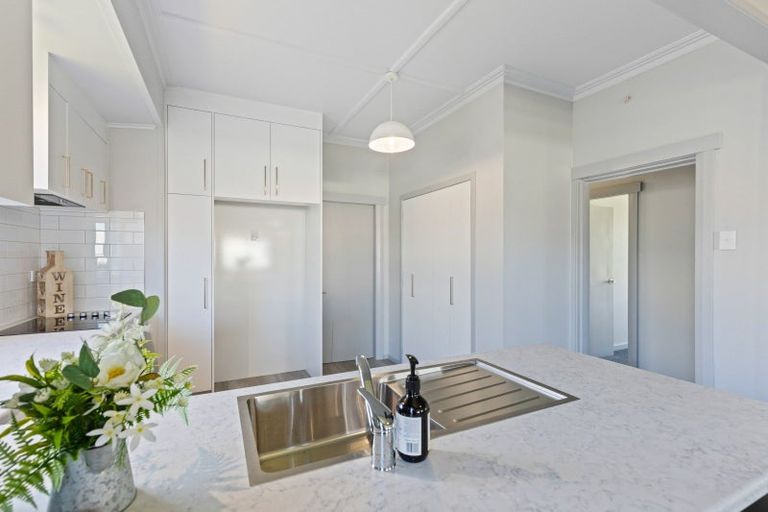 Photo of property in 2 King Street, Waitara, 4320