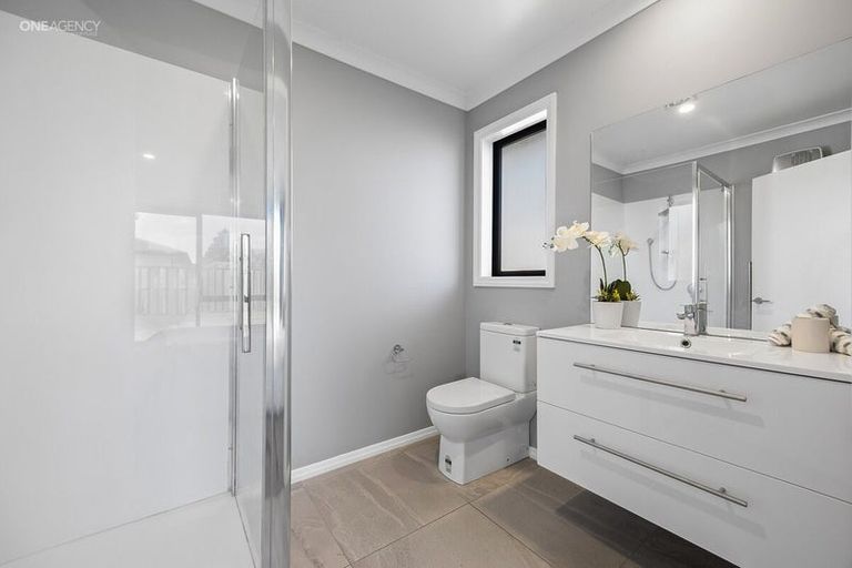 Photo of property in 75 Kippenberger Avenue, Rangiora, 7400