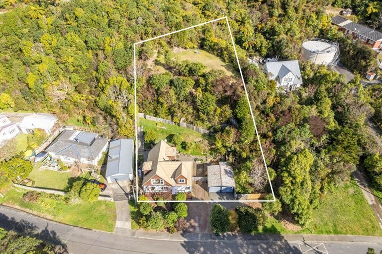 Photo of property in 246 Plateau Road, Te Marua, Upper Hutt, 5018