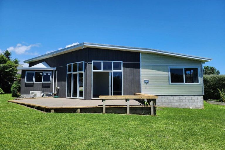 Photo of property in 4a Rahui View, Oakura, 4314