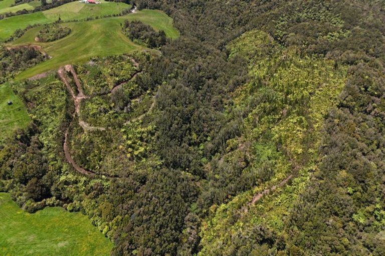 Photo of property in 730 Upper Pitone Road, Pitone, New Plymouth, 4374