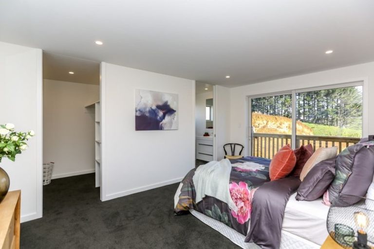 Photo of property in 54 Ainslee Street, Highlands Park, New Plymouth, 4312