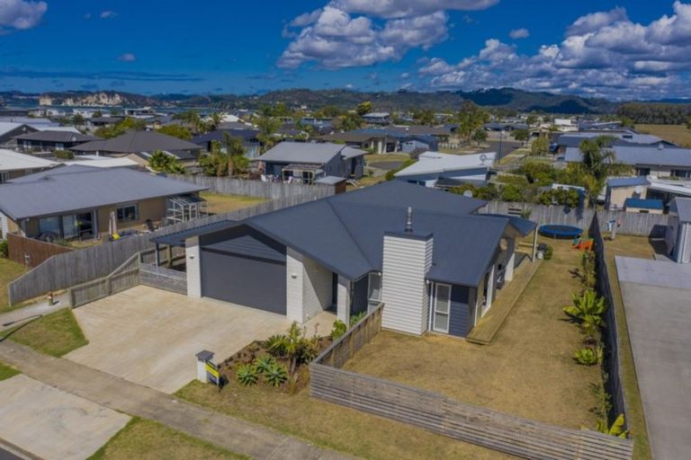 Photo of property in 346 Cook Drive, Whitianga, 3510