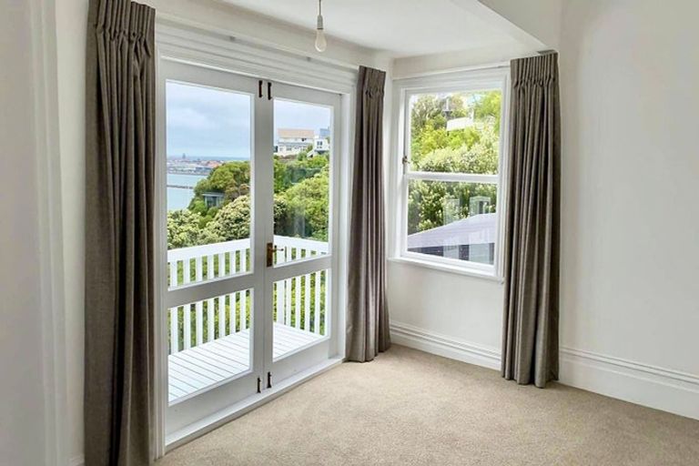 Photo of property in 11 Rewa Road, Hataitai, Wellington, 6021