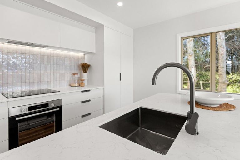 Photo of property in 45 Wai Whatu Street, Meeanee, Napier, 4110