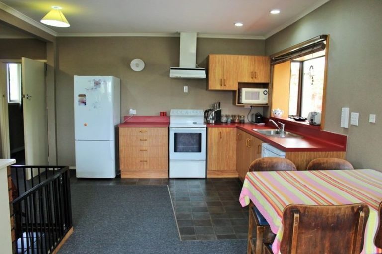 Photo of property in 12 Moana Crescent, Te Anau, 9600