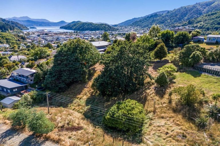 Photo of property in 19b Dorset Street, Picton, 7220