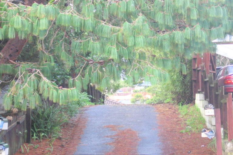 Photo of property in 72a Reynella Drive, Massey, Auckland, 0614