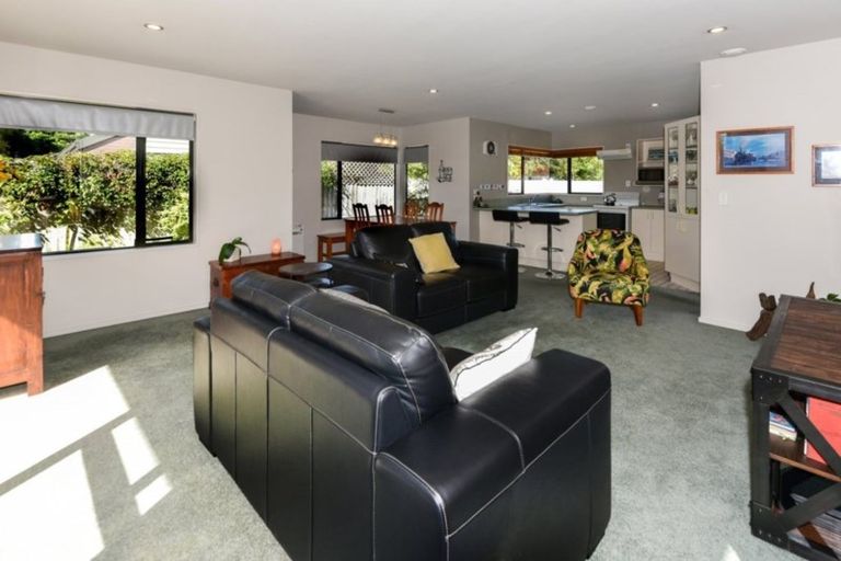 Photo of property in 10a Manly Place, North New Brighton, Christchurch, 8083