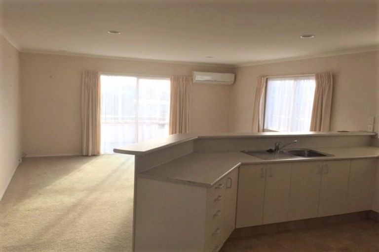 Photo of property in 6/28 Third Avenue, Tauranga, 3110