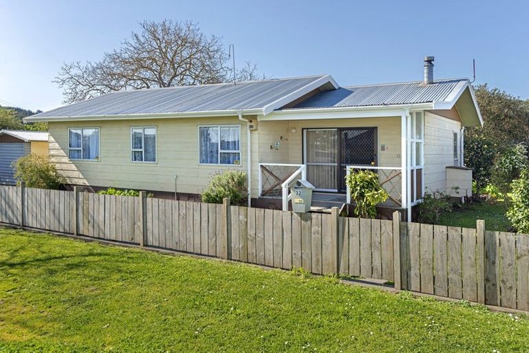 Photo of property in 32 Owen Road, Inner Kaiti, Gisborne, 4010