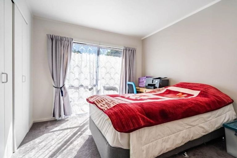 Photo of property in 28a Gilletta Road, Mount Roskill, Auckland, 1041