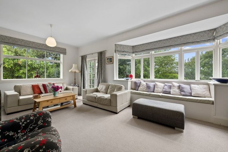 Photo of property in 10 Prouse Grove, Silverstream, Upper Hutt, 5019