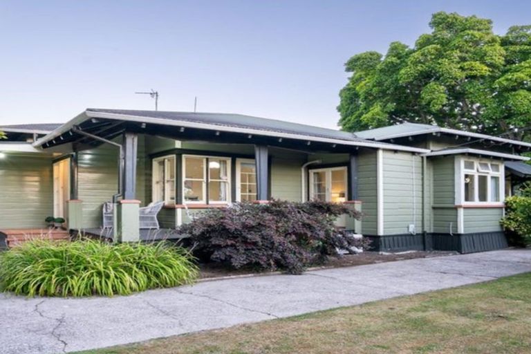 Photo of property in 57 Bowen Street, Cambridge, 3434