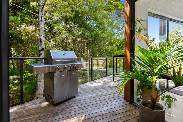 Photo of property in 10 Island View Close, Paihia, 0200