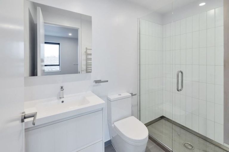 Photo of property in 202/81 Mapou Road, Hobsonville, Auckland, 0616