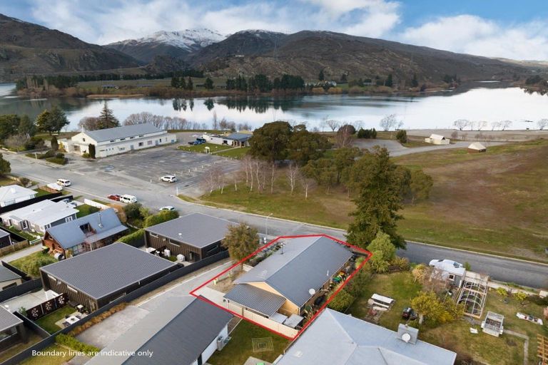 Photo of property in 37 Melmore Terrace, Cromwell, 9310