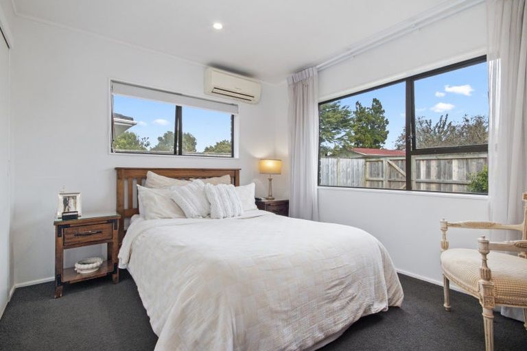 Photo of property in 12a Landscape Road, Pukekohe, 2120