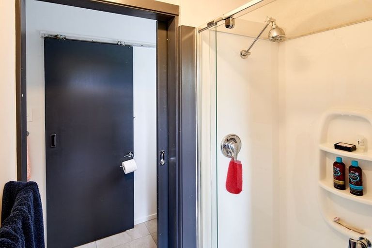 Photo of property in 16 Brasenose Place, Tawa, Wellington, 5028