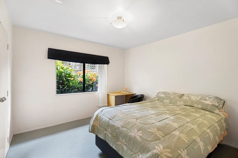 Photo of property in 99a Redoubt Road, Goodwood Heights, Auckland, 2105