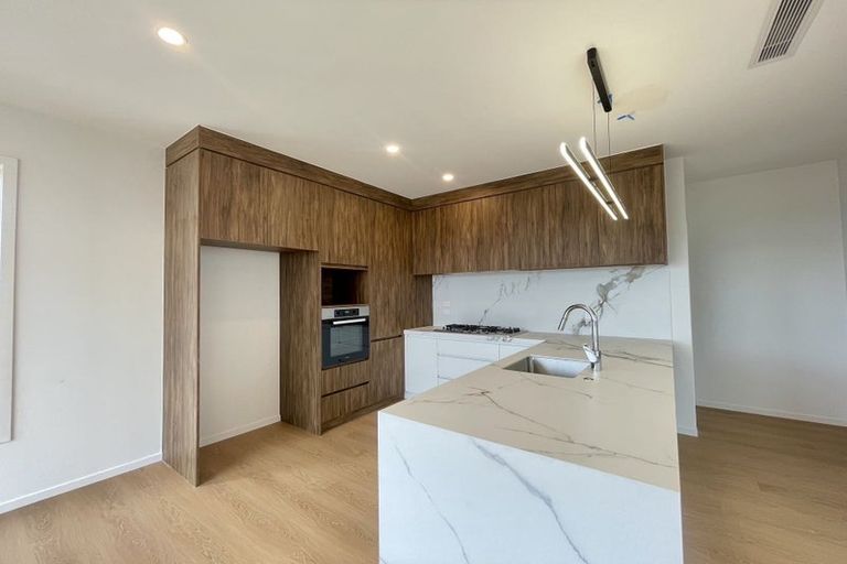 Photo of property in 91b Sunrise Avenue, Murrays Bay, Auckland, 0630