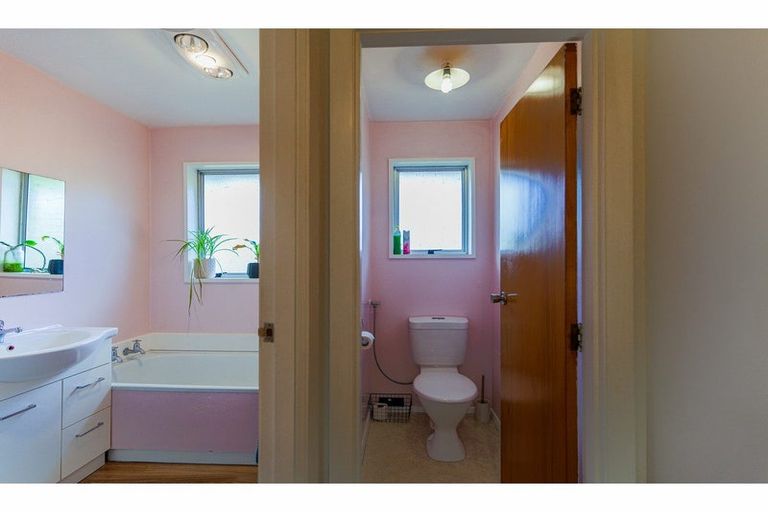 Photo of property in 1/17 Kuaka Crescent, Bromley, Christchurch, 8062