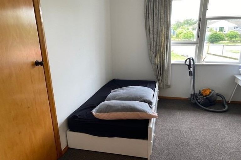 Photo of property in 90 Lipscombe Crescent, Havelock North, 4130