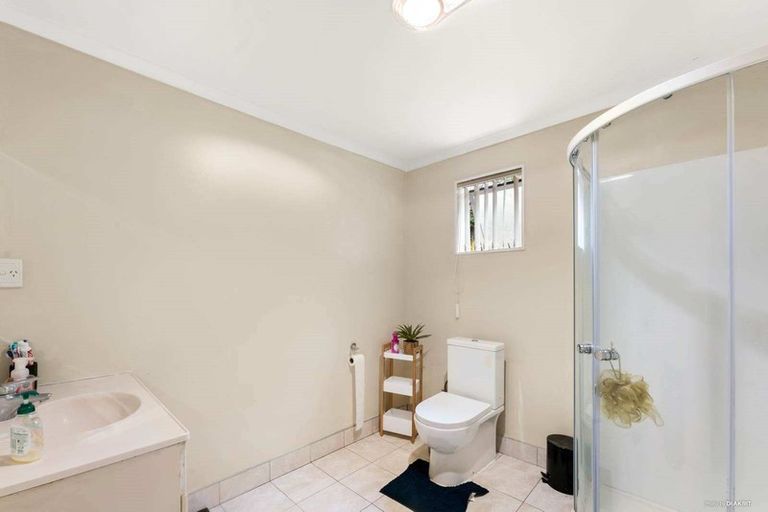 Photo of property in 44 Christmas Road, Manurewa, Auckland, 2102