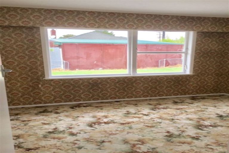 Photo of property in 2/79 Rimu Street, New Lynn, Auckland, 0600