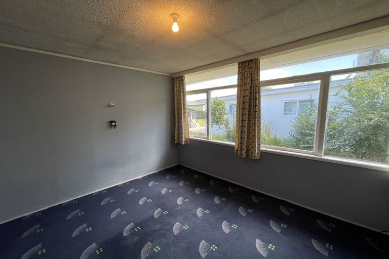 Photo of property in 12 Brains Road, Kelston, Auckland, 0602