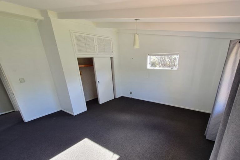 Photo of property in 16 Unity Road, Waitakere, Auckland, 0781