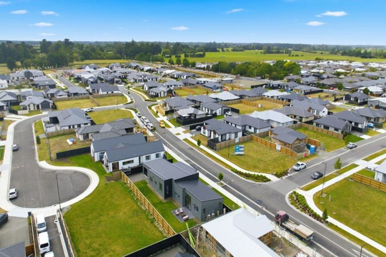 Photo of property in 12 Steggall Road, Rangiora, 7400