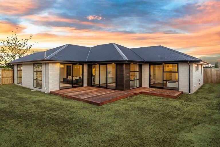 Photo of property in 32 Raptor Street, Rolleston, 7615