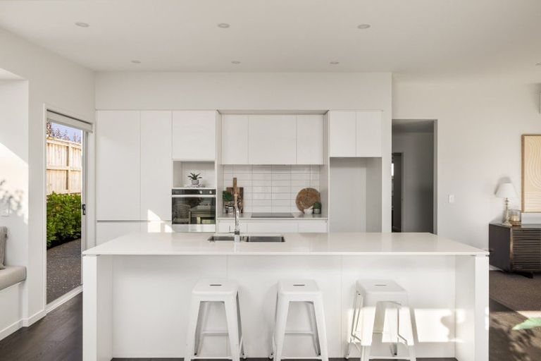 Photo of property in 29 Hugo Way, Papamoa Beach, Papamoa, 3118