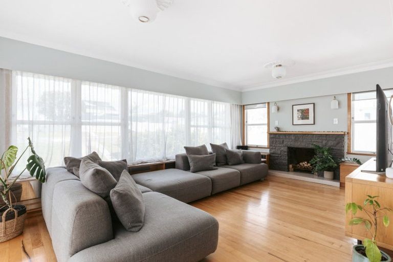 Photo of property in 93 Oceanview Road, Mount Maunganui, 3116