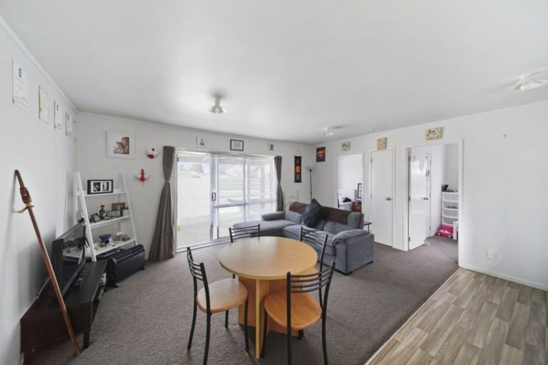 Photo of property in 198 Wordsworth Road, Manurewa, Auckland, 2102