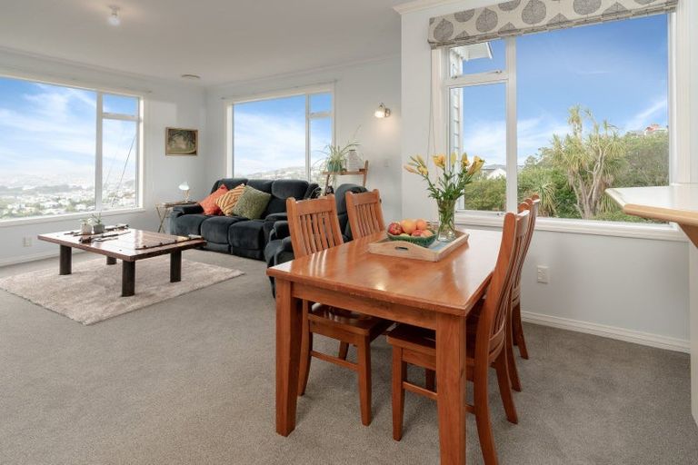 Photo of property in 6 Mitchell Street, Brooklyn, Wellington, 6021