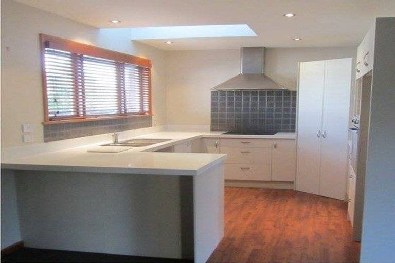 Photo of property in 15 Rochford Place, Bryndwr, Christchurch, 8052