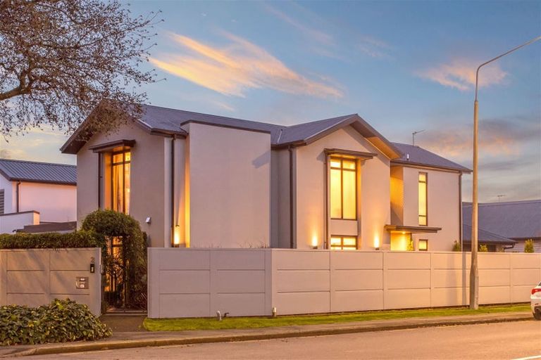 Photo of property in 2 Browns Road, St Albans, Christchurch, 8014