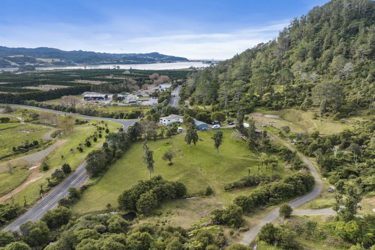 Photo of property in 896a Hikuai Settlement Road, Pauanui, Hikuai, 3579