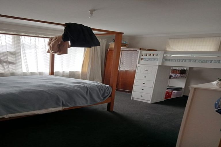 Photo of property in 90 Kerrs Road, Avonside, Christchurch, 8061