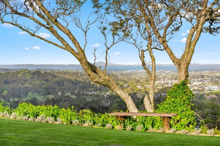 Photo of property in 13 Puketaha Road, Swanson, Auckland, 0816