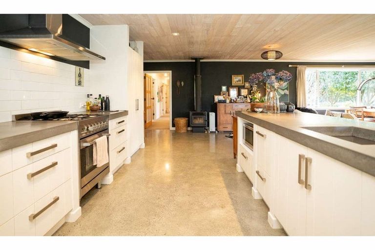 Photo of property in 73a Riddell Road, Kerikeri, 0230